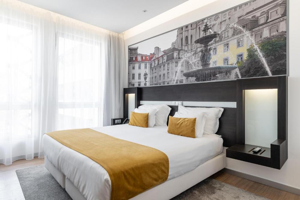 Standard Double or Twin Room interior